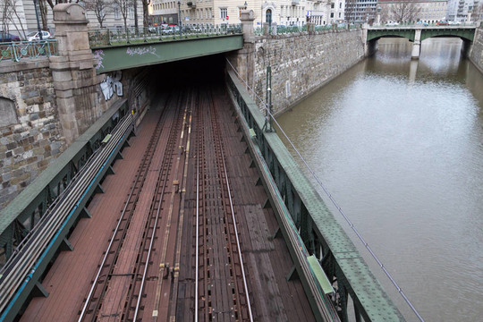 維也納地下橋