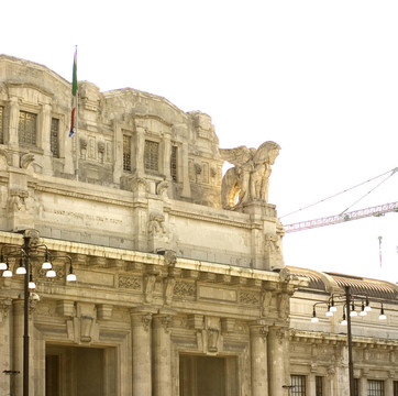 罗站中央；在米兰中央火车站；意大利