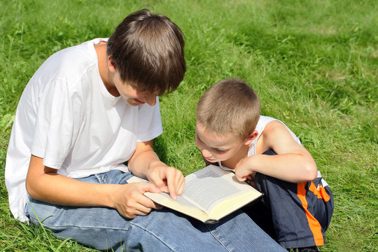 少年和孩子的一本書