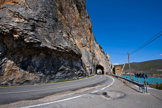 山路
