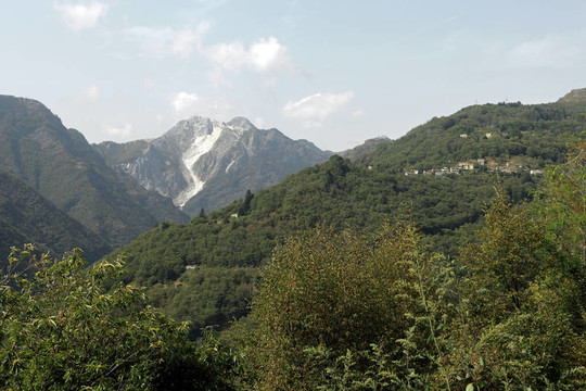 大理石采石場——濱海阿爾卑斯山脈；Carrara；托斯卡納；意大利