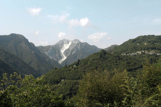 大理石采石場——濱海阿爾卑斯山脈；Carrara；托斯卡納；意大利