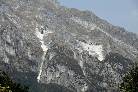 大理石采石場——濱海阿爾卑斯山脈；Carrara；托斯卡納；意大利