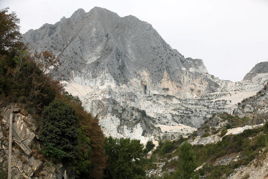 大理石采石場——濱海阿爾卑斯山脈；Carrara；托斯卡納；意大利