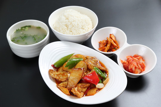 地三鮮蓋飯