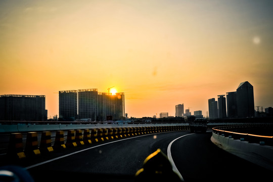 歸途夕陽