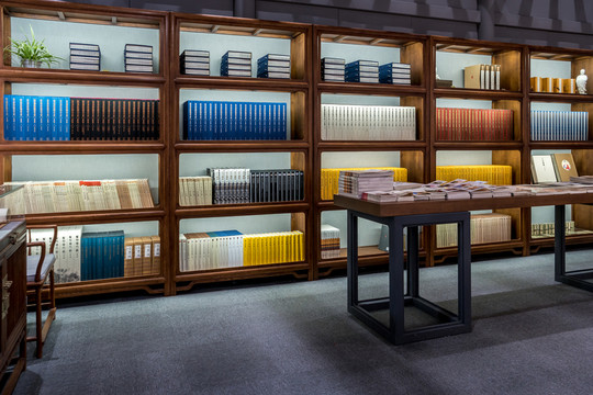 書架