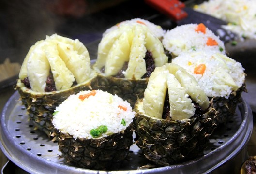菠蘿飯