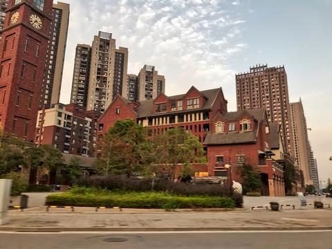 現(xiàn)代都市