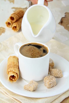 小白杯強(qiáng)勢(shì)意大利濃咖啡