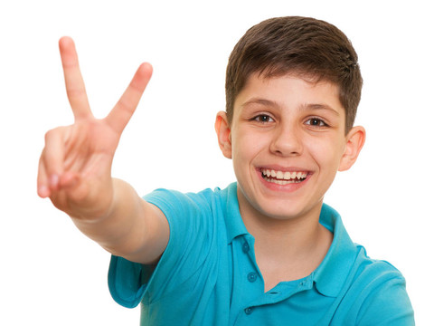 穿藍(lán)襯衫的成功男孩