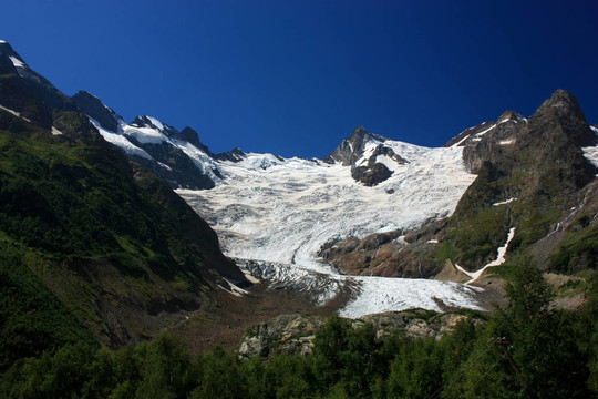 貝拉米夏季山峰