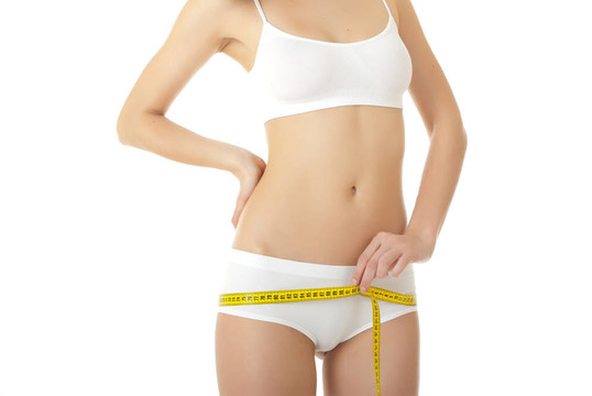女性身體護(hù)理和大腿上的黃色措施
