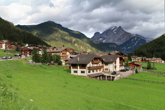 卡納澤伊；Val di Fassa；意大利