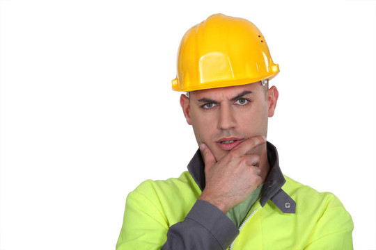 問建筑工人