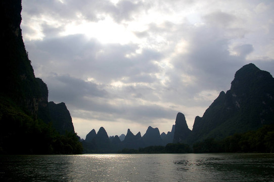 在陽朔桂林美麗的喀斯特景觀；中國