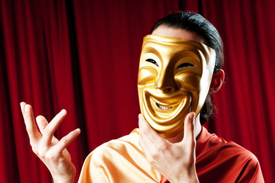 在一個有趣的戲劇觀，使演員