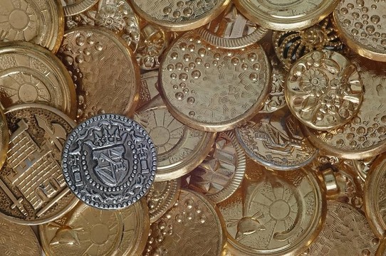 金屬鈕扣
