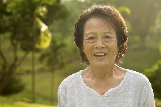 亞洲高級(jí)女