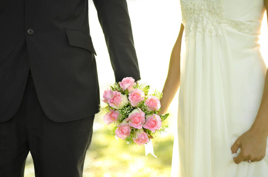 戶外新娘和Groom