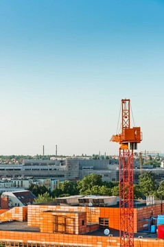 起重機(jī)及建筑物的施工景觀