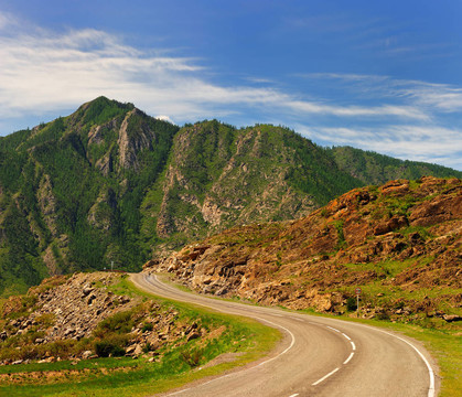 山區(qū)公路