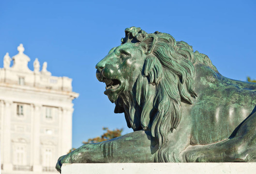 馬德里東方廣場；Felipe IV. Madrid雕像