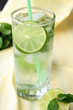雞尾酒檸檬水