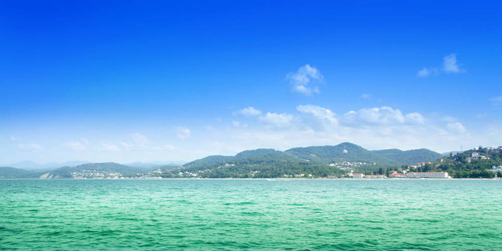 在海上