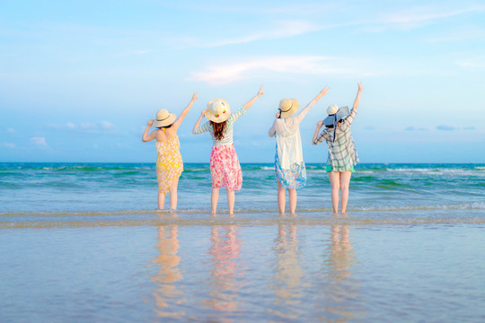 海灘背影