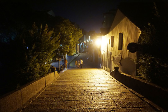 朱家角放生橋夜景