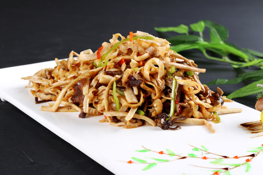 炒茶樹(shù)菇