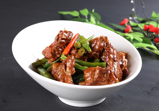 排骨燜豆角