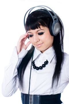 女人聽音樂
