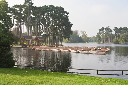 Bois de Boulogne；巴黎