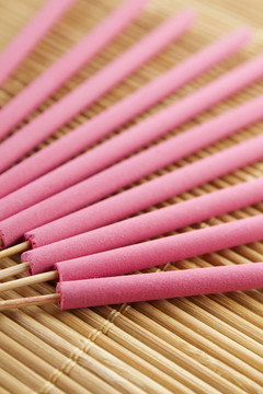 Arotatizirovannye堅(jiān)持