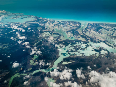 熱帶島嶼的空中觀