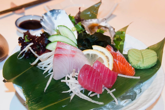 生魚片
