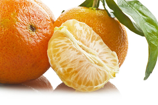 Tangerine夜店上的白色