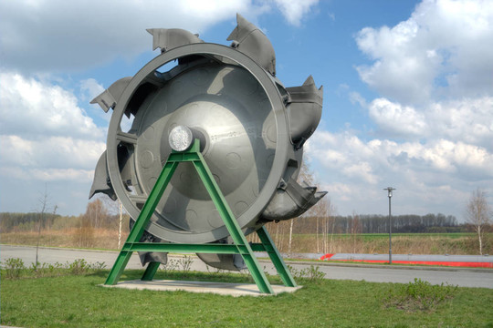挖掘機(jī)
