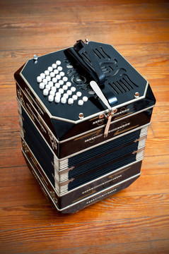 Bandoneon。