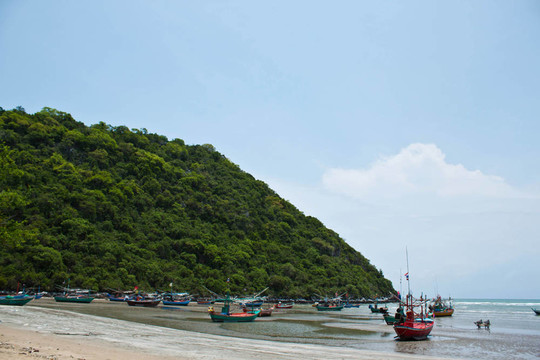 海的地方，Huahin