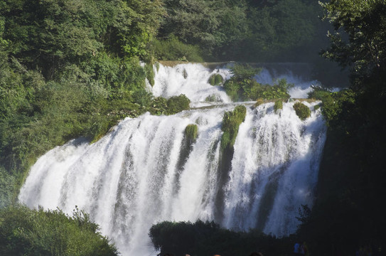 對翁布里亞大區(qū)意大利梯級景觀馬爾莫特爾尼