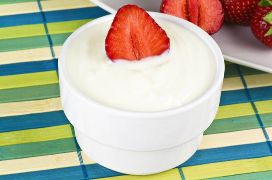 草莓特寫yogurth