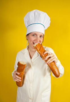 baker正在測(cè)試長(zhǎng)面包