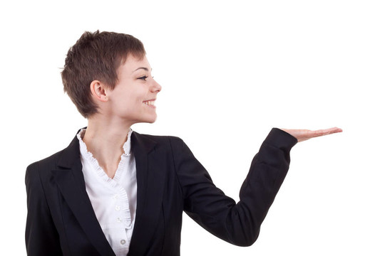 女人在她的手上呈現(xiàn)的東西