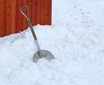 雪鏟雪