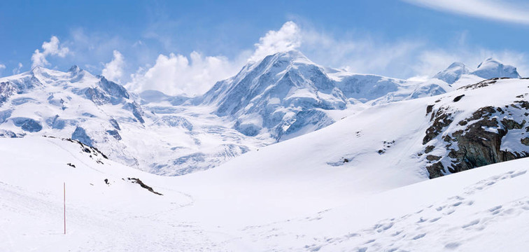 雪山山脈景觀