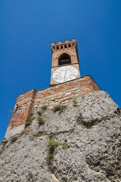 鐘塔。今年。Emilia Romagna。意大利.