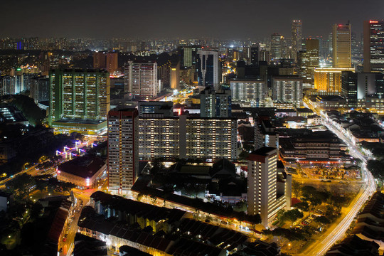 新加坡唐人街的城市景觀在夜間